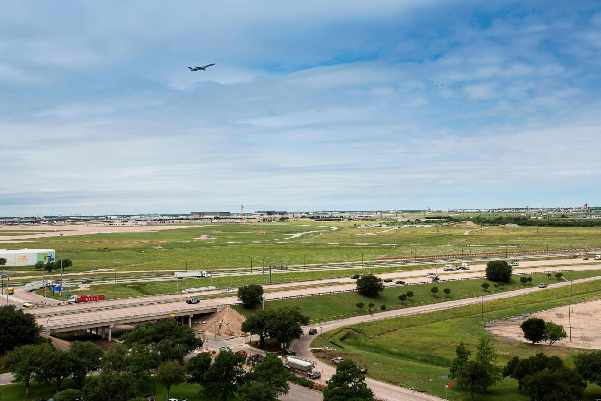 Dallas/Fort Worth Airport Marriott Ирвинг Экстерьер фото
